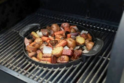 Weber® Gourmet BBQ System Griddle -BBQ Equipment Store 7421M14 900x600 53107e2 30472.1626690095