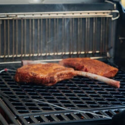 Weber® Crafted Dual-Sided Sear Grate 7 Weber® Crafted Dual-Sided Sear Grate -BBQ Equipment Store 7670 Lifestyle 2 74841.1642411694