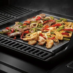 Weber® Crafted Flat Top -BBQ Equipment Store 7672 Lifestyle 1 83896.1642411241