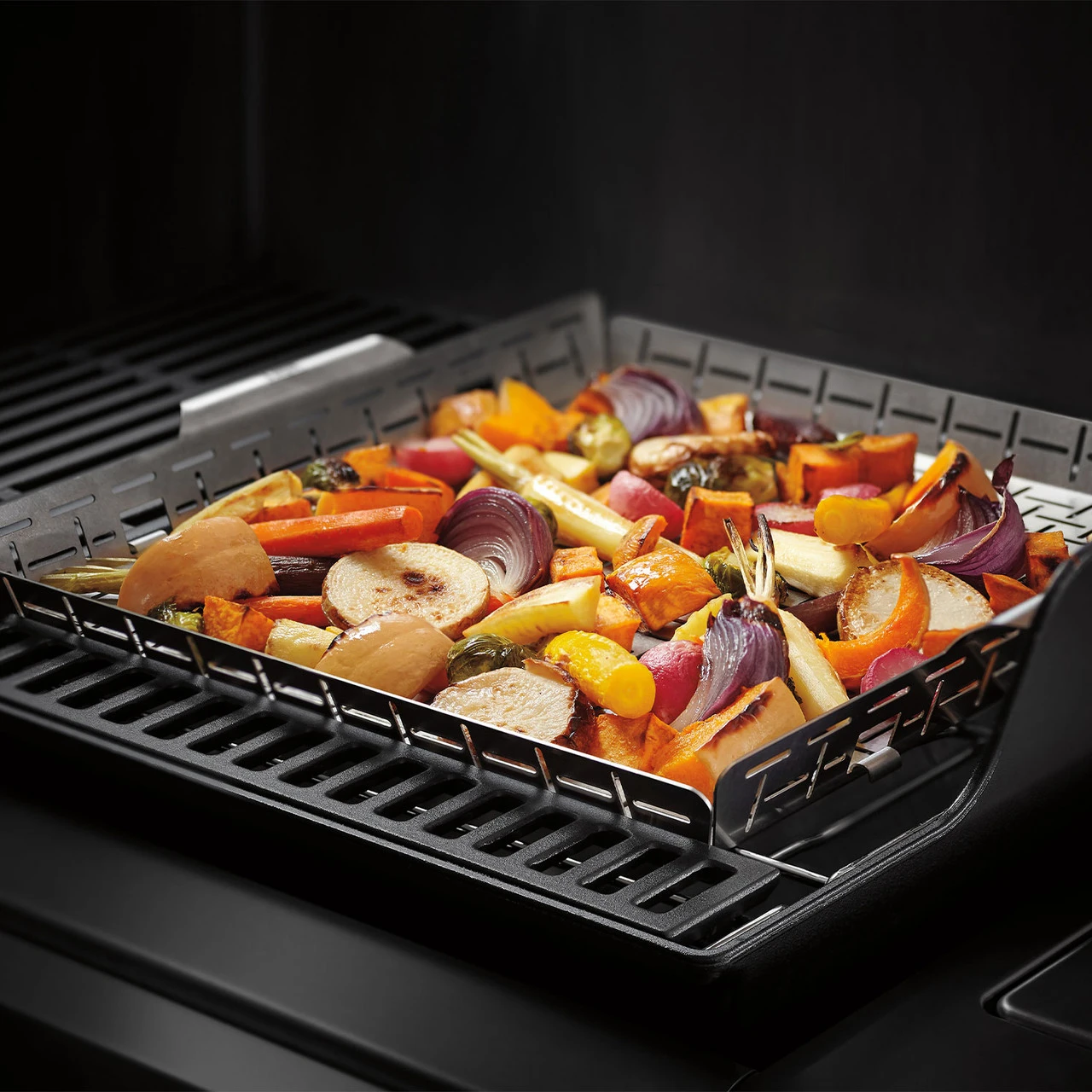 Weber® Crafted Roasting Basket 3 Weber® Crafted Roasting Basket - Image 3