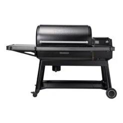 Traeger Ironwood XL With WiFIRE Controller