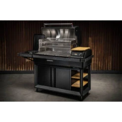 Traeger Timberline XL With WiFIRE Controller -BBQ Equipment Store Timberline XL 2021 Hero Front 004 03817.1669892004