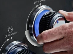 Broil King Baron Shadow 490 Gas Barbecue -BBQ Equipment Store baron 490 shadow gas grill 875283sh f1 26563.1685880770