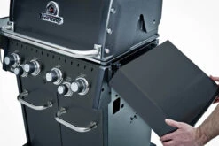 Broil King Baron Shadow 490 Gas Barbecue -BBQ Equipment Store baron 490 shadow gas grill 875283sh f4 49795.1685880770