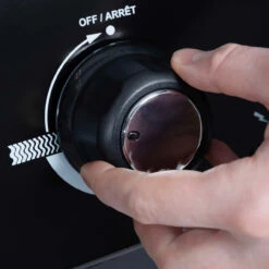 Broil King Crown 480 Gas Barbecue 29 Broil King Crown 480 Gas Barbecue -BBQ Equipment Store crown knob turn blk panel cf1 1700x1700 41562.1682783113